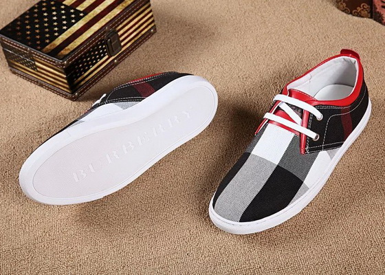 Burberry Fashion Men Sneakers--063